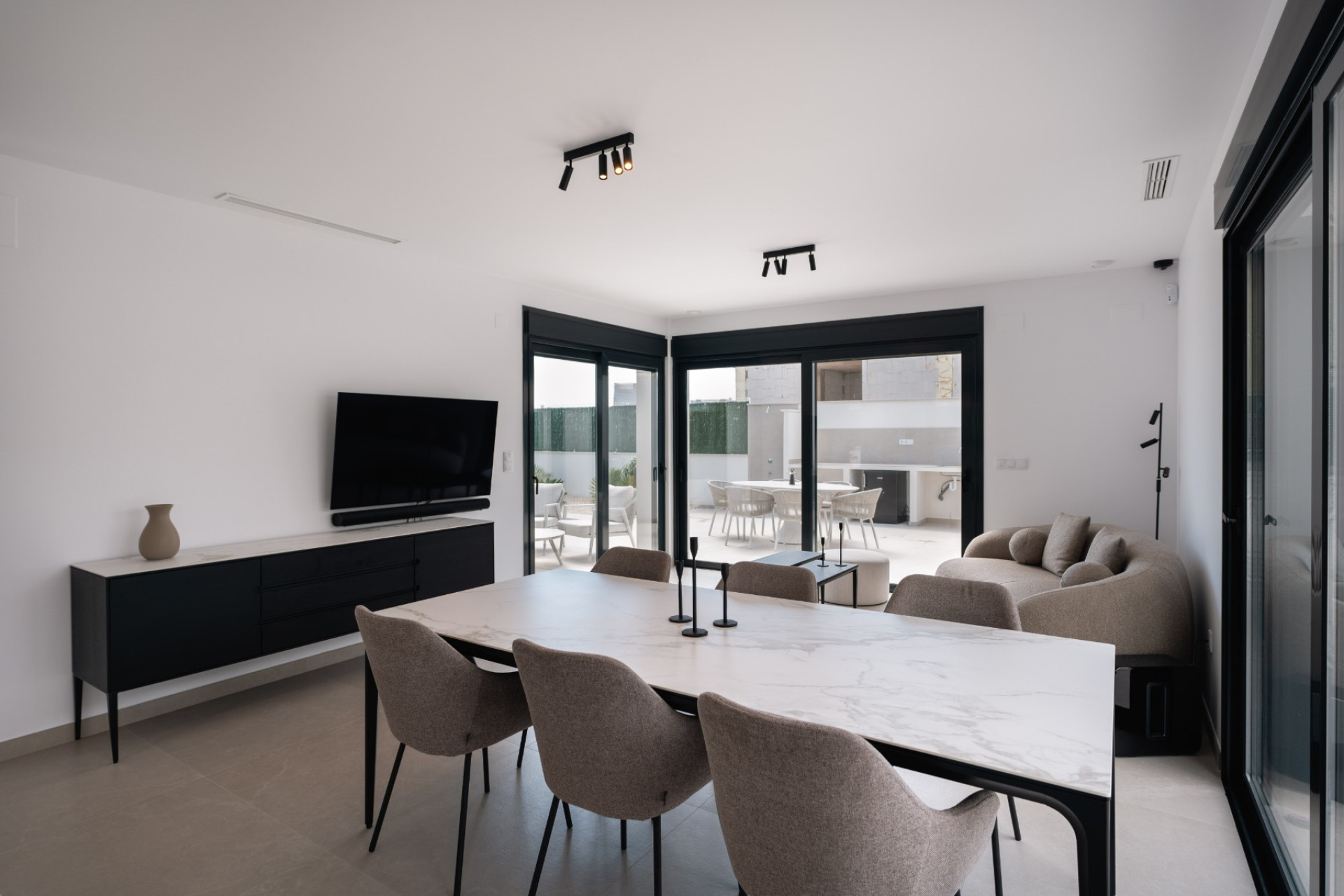 Nouvelle construction - Villa -
Polop