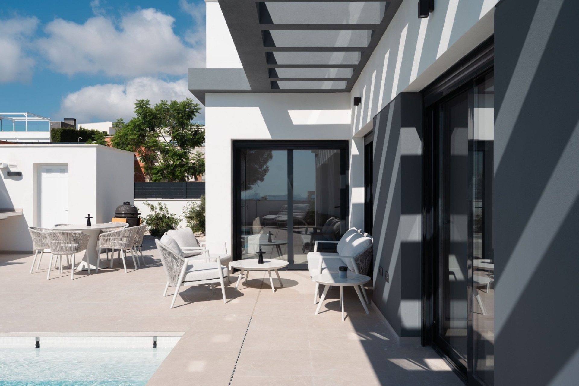 Obra nueva - Villa -
Polop