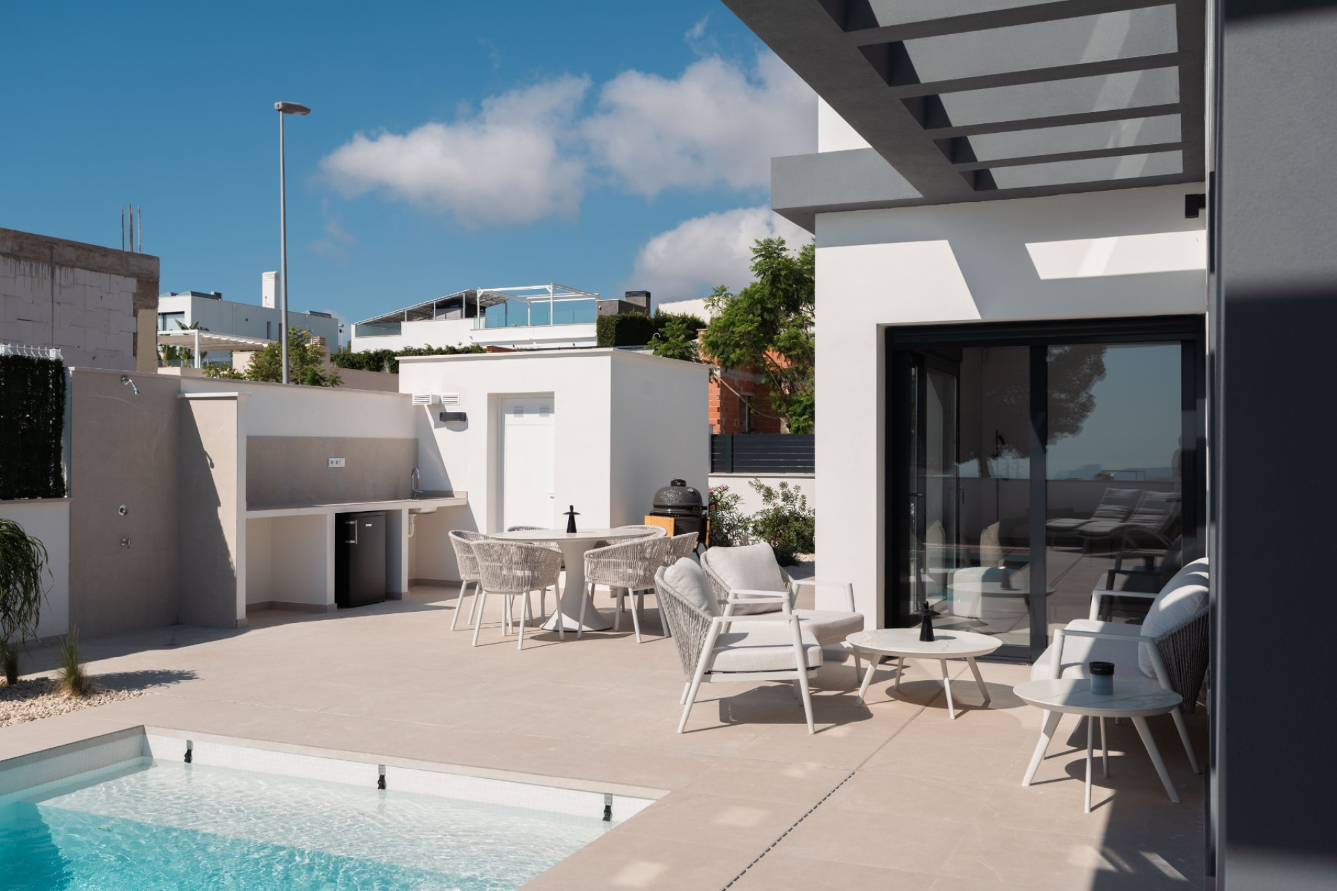 Obra nueva - Villa -
Polop