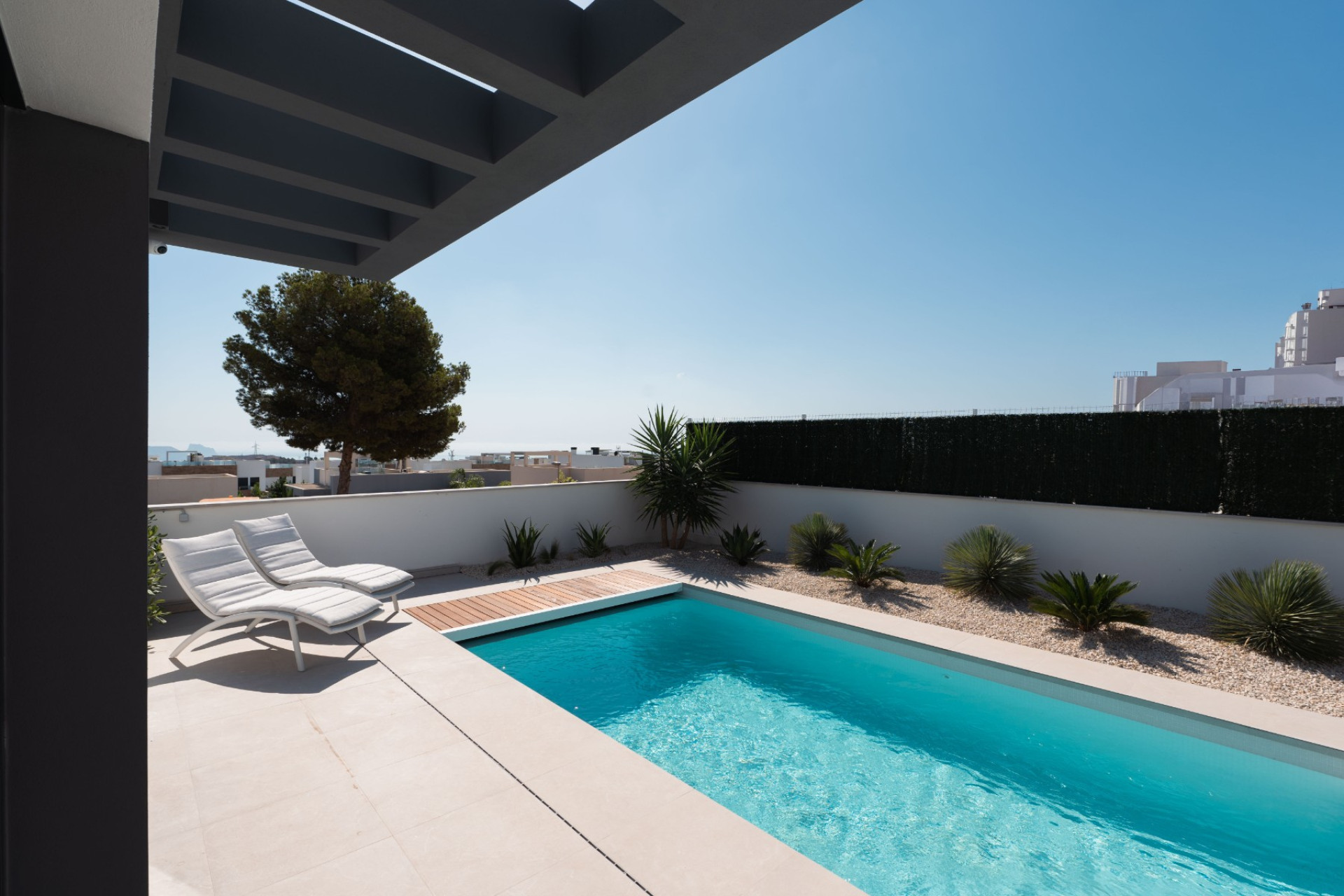 Obra nueva - Villa -
Polop