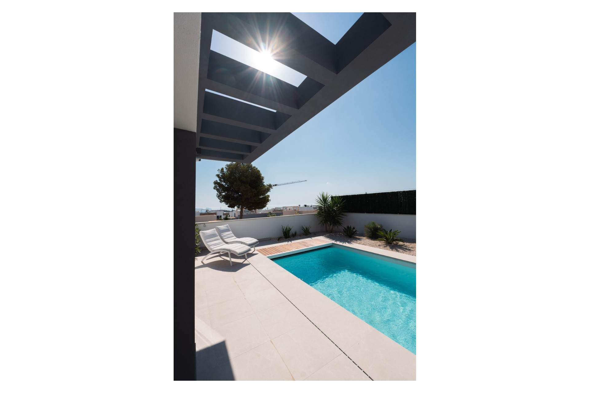 Obra nueva - Villa -
Polop